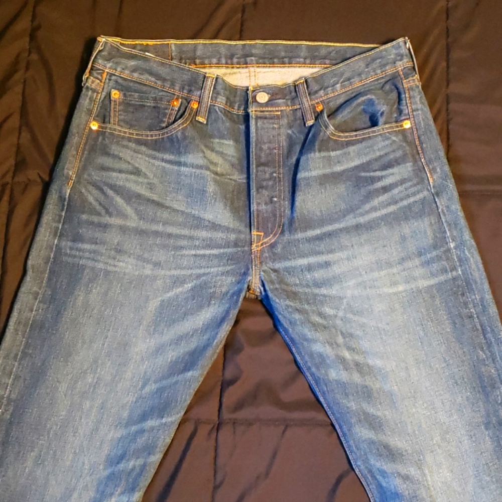 Levi Jeans - Picture 2 of 4